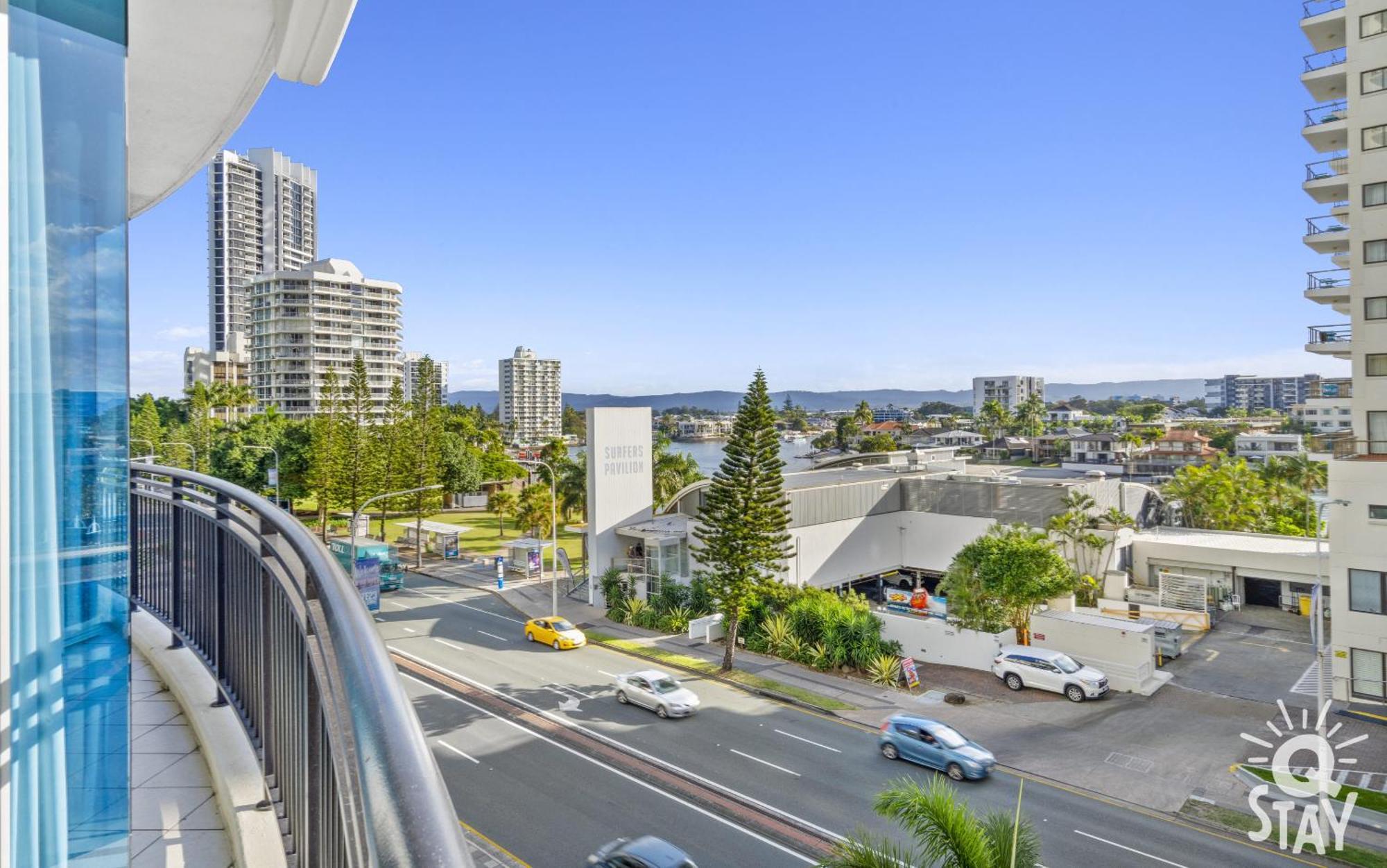 Chevron Renaissance Surfers Paradise Mid Week Madness Deal - Q Stay Guldkusten Exteriör bild