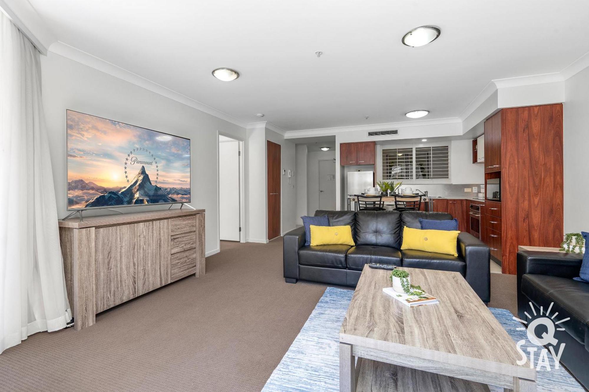 Chevron Renaissance Surfers Paradise Mid Week Madness Deal - Q Stay Guldkusten Exteriör bild