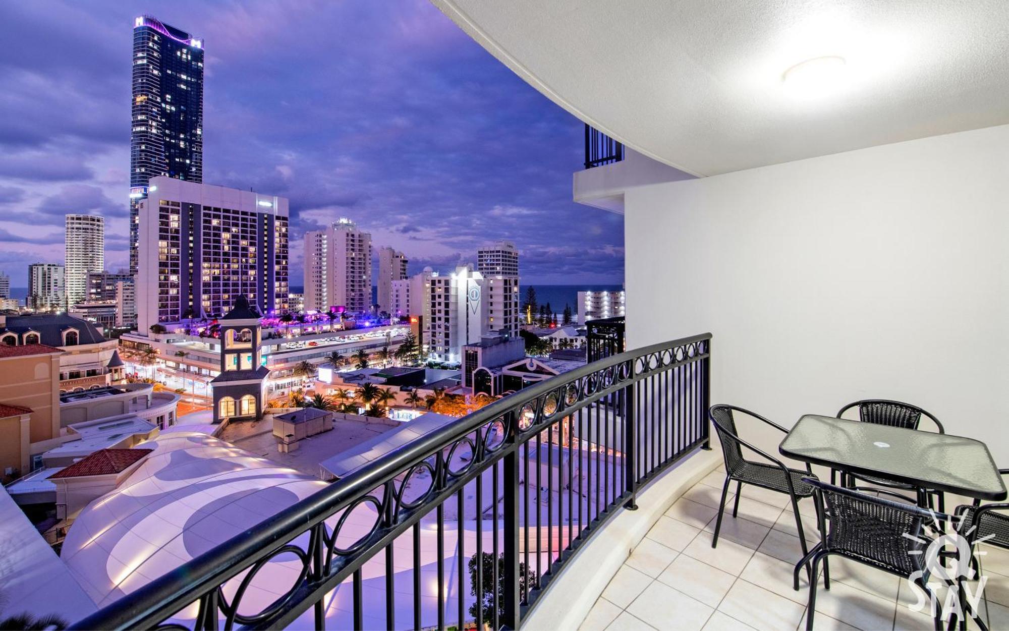 Chevron Renaissance Surfers Paradise Mid Week Madness Deal - Q Stay Guldkusten Exteriör bild
